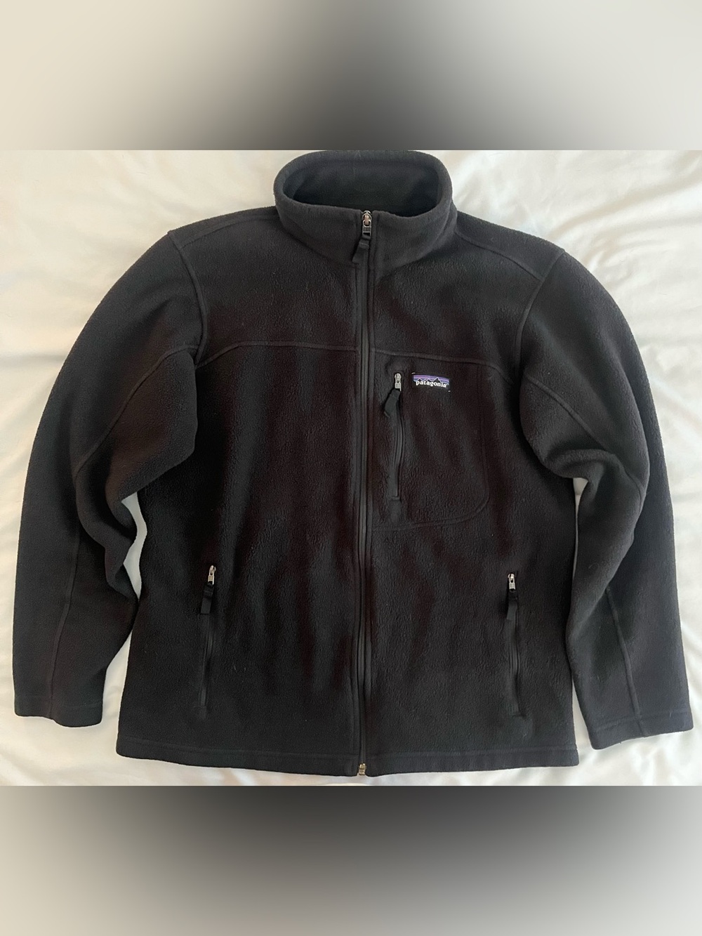 Patagonia Black Lightweight Full-Zip Fleece Jacket Synchilla
